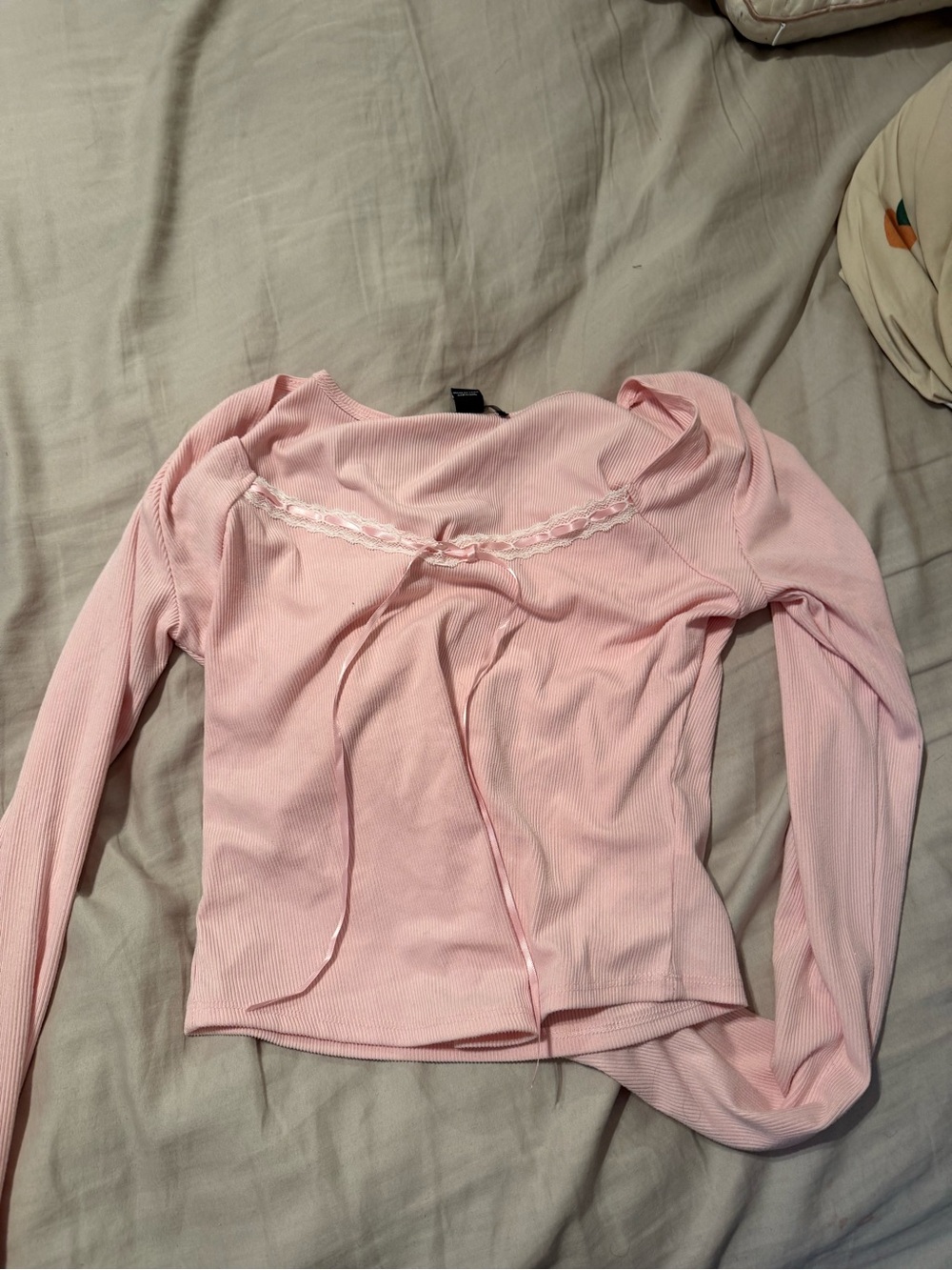 Women’s Pink Long Sleeve Lace-Trim Top